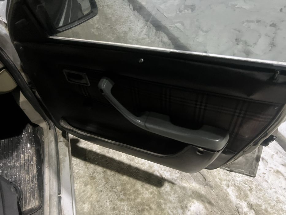 Опель кадет 1,6  моноинжекто