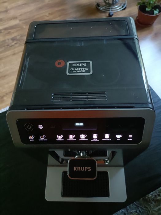 Krups EA 894 bdb stan