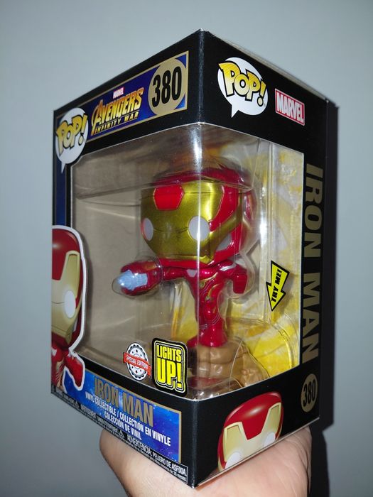 Funko Pop Avengers Infinity War Iron Man Lights Up Exclusive 380
