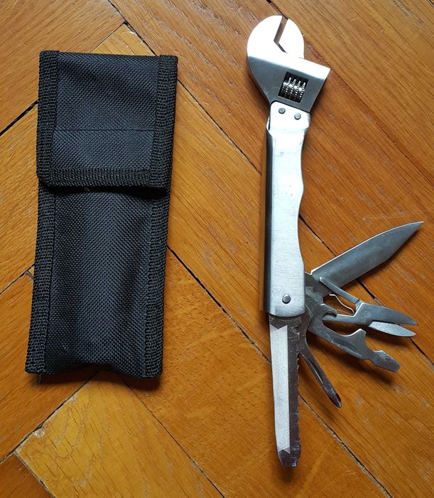 Multitool Narzędzie Wielofunkcyjne Survival Militaria