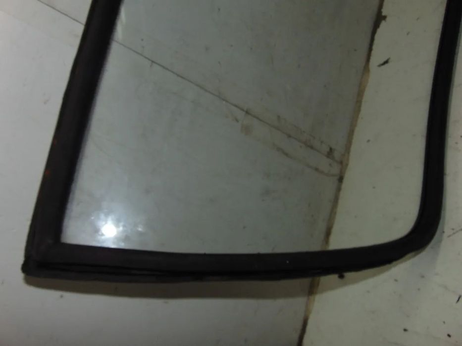 Opel Kadett B vidro oculo