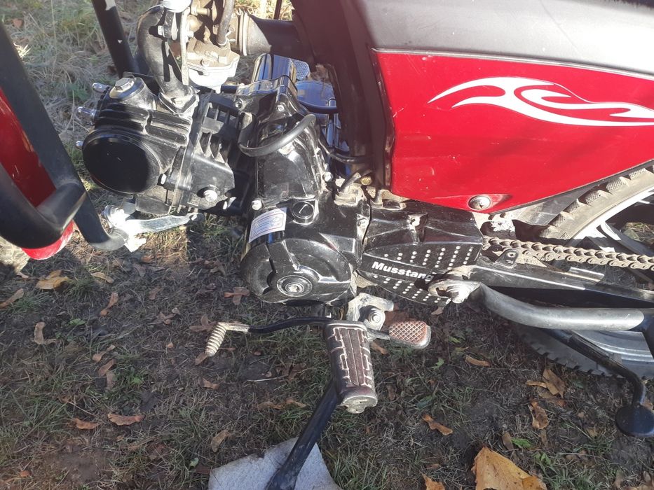 Продам Musstang MT 125-8