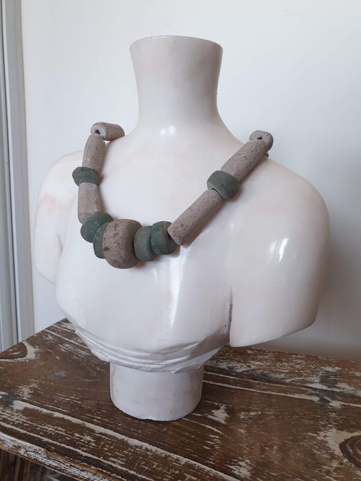 Colar NOVO / único / feito à mão