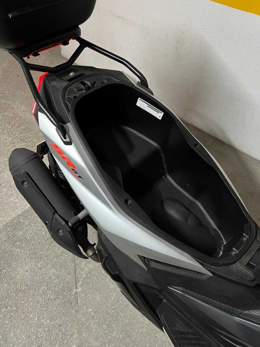 Scooter 125cc Aprilia SR GT