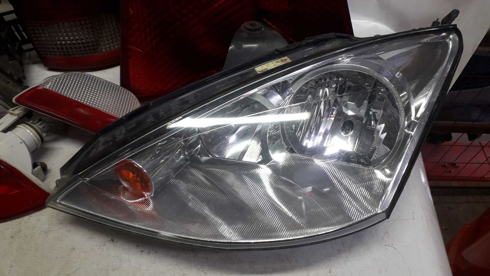 Farol e Farolim FORD FOCUS