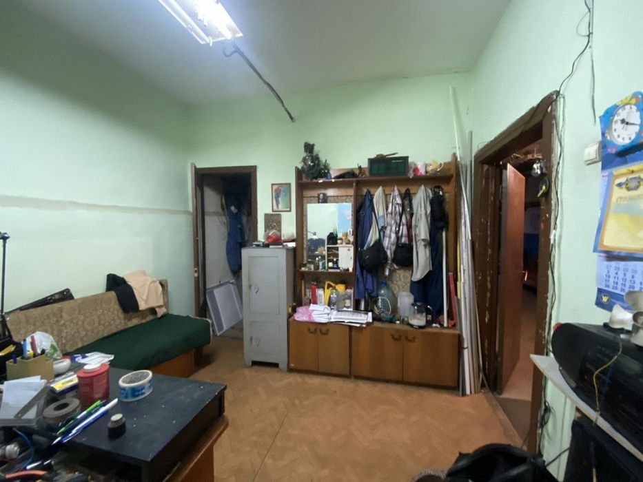 Оренда складу на вул. Євгенія Сверстюка,23 на 18,2 м², від власника