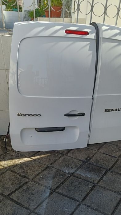 Porta trás Renault Kangoo 2015