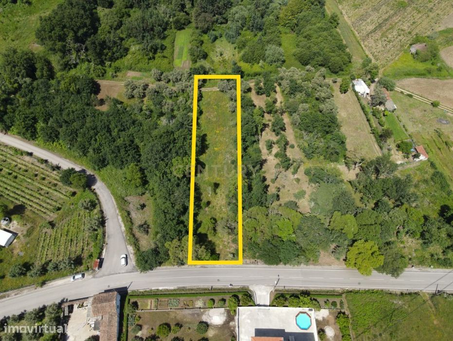 Exelente terreno de construção, boa localização, perto do rio. — Foz De Arouce E Casal De Ermio, Coimbra