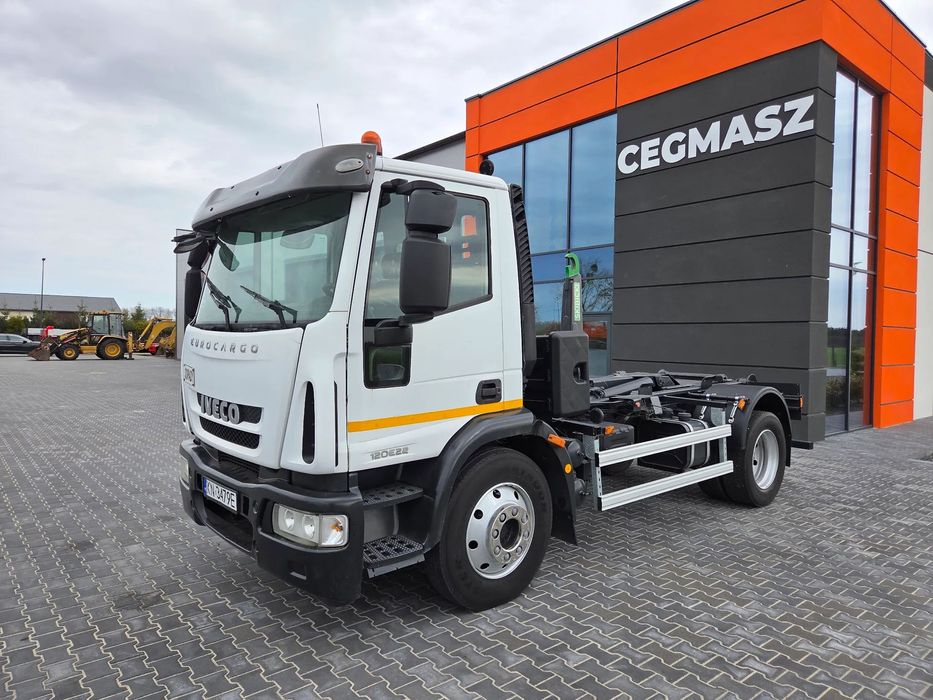 Iveco 120E220