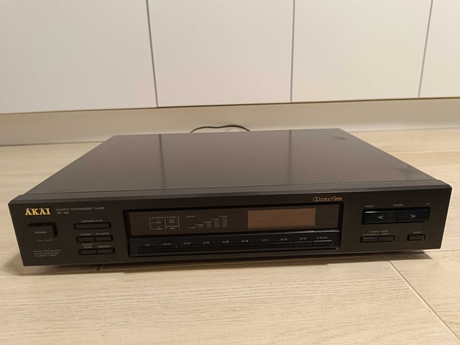 wzmacniacz wieżę akai:  am-37 , cd-37 , at-56