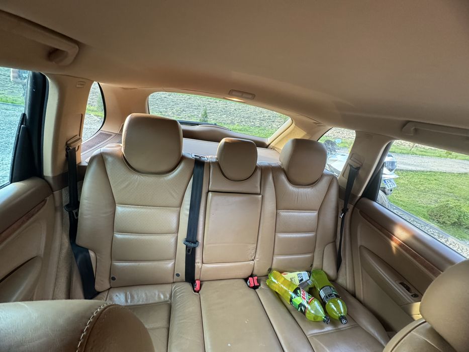 Porsche cayenne 4.5 340km