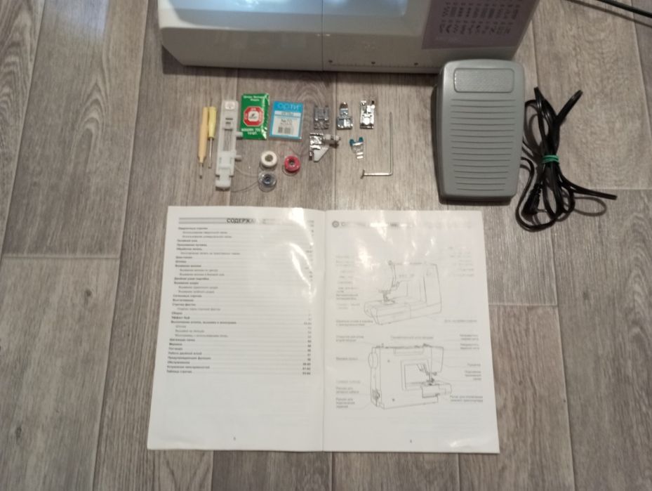 Швейная машина MINERVA MC60C