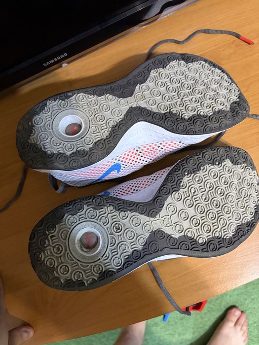 Баскетбольные кросовки Nike pg 4