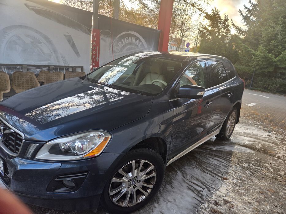 Volvo XC 60 silnik T6
