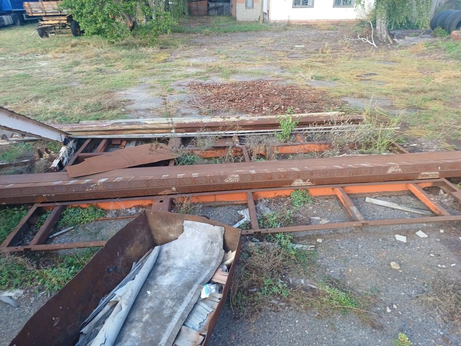Продам раму і 2 платформи 2ПТС-4