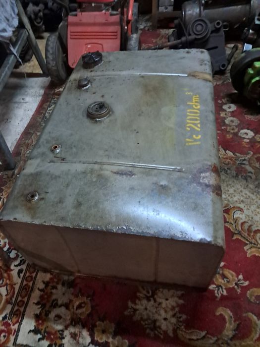 Zbiornik paliwa do agregatu 200l