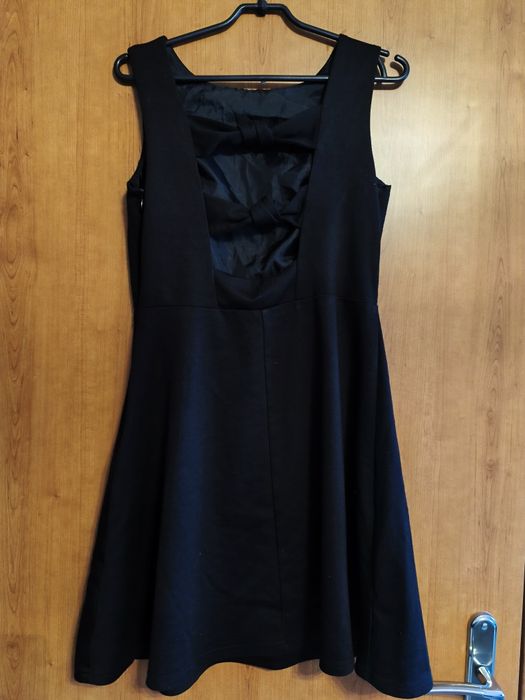 Sukienka mała czarna