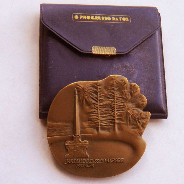 Medalha de Bronze Centenário do Jardim do Passeio Alegre por VILAR