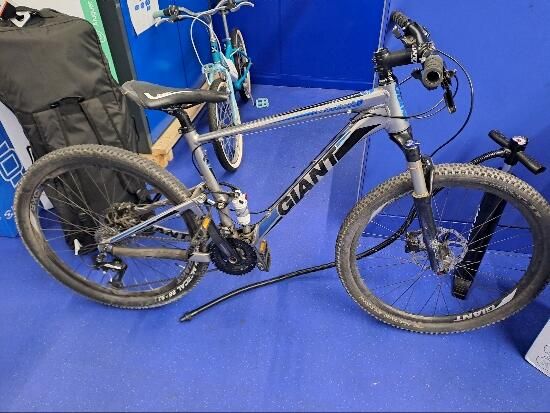 aro 26 giant cinzenta
