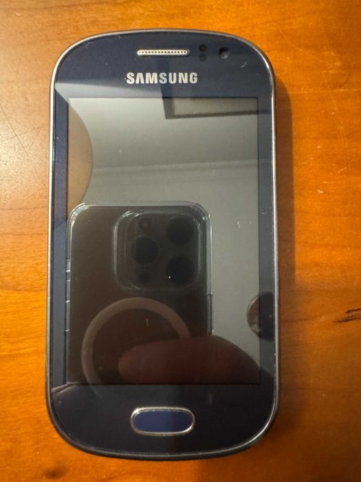 Telemóvel Samsung Galaxy Fame - Impecável