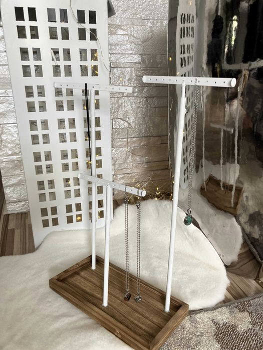 Ekspozytor_ Naszyjnik Kolczyki JAK Nowe STOJAK metal