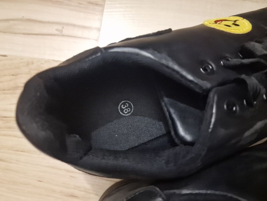 Okazja!! Nowe trampki emotki czarne 38