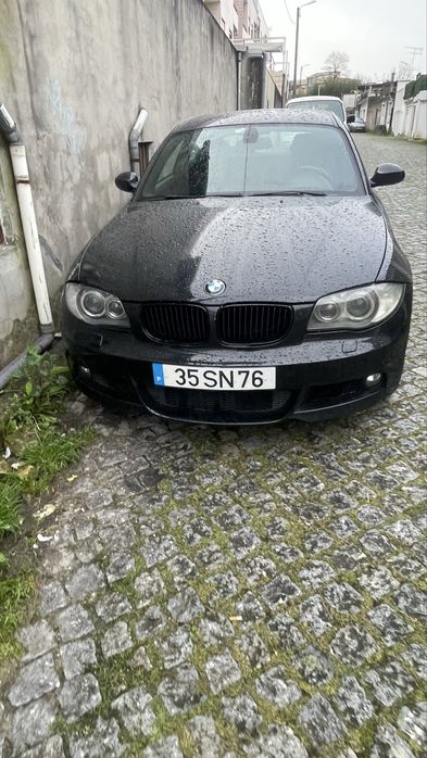 Vendo BMW 120d.