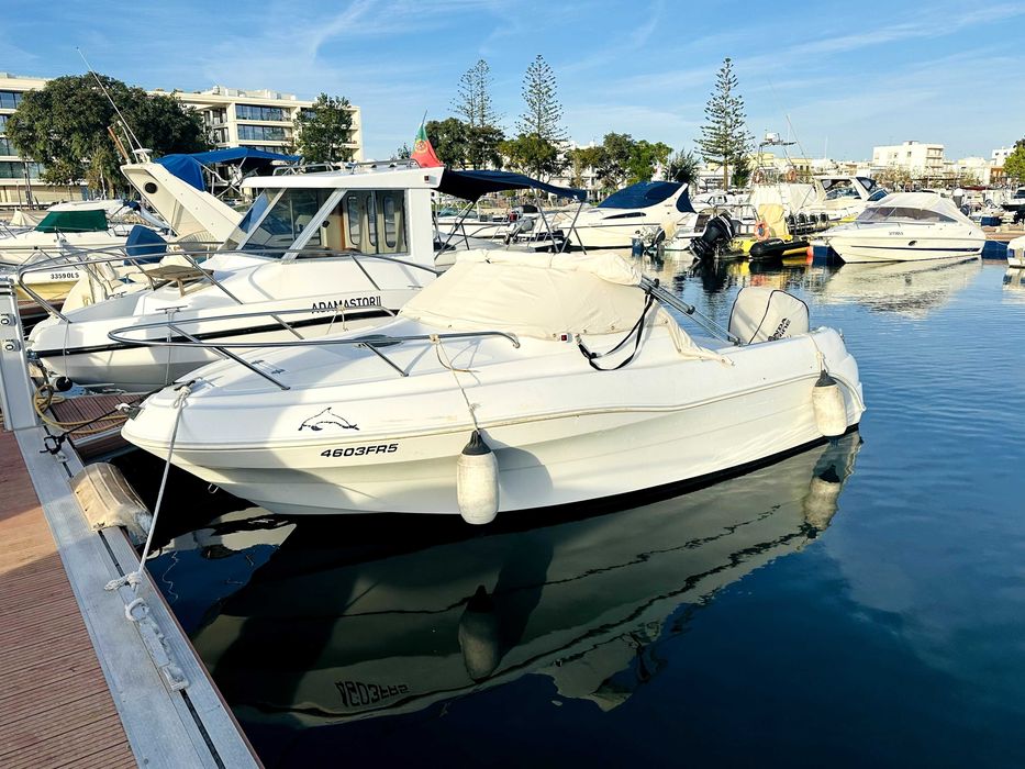 Quicksilver 590 Cruiser