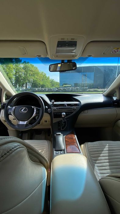 Продаю авто Lexus RX350