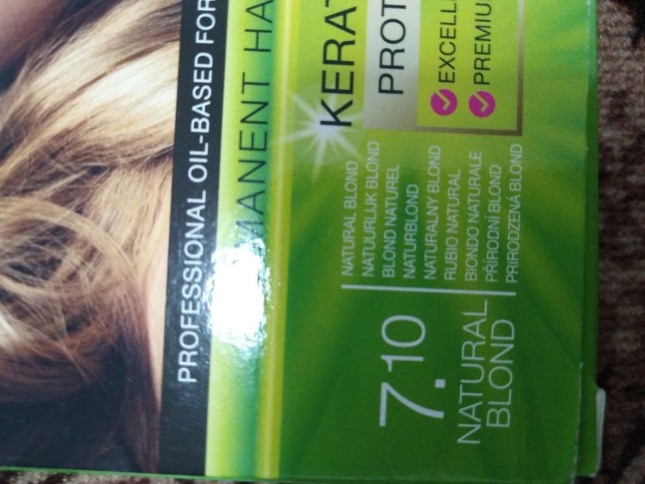 Farba do włosów Naturalny blond 7,10