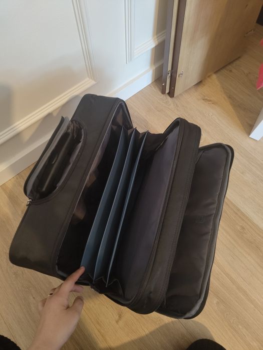 Trolley/pasta para PC e documentos marca American Tourister