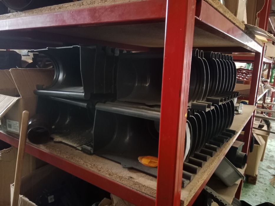 Rury spustowe Ocynk  pcv Profil Lindab cena za 3m oraz kształtki