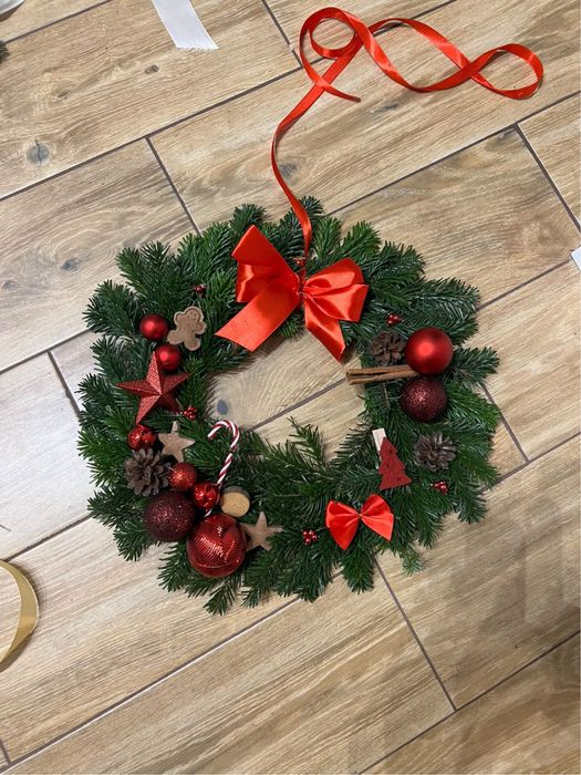 Stroik świąteczny wieniec