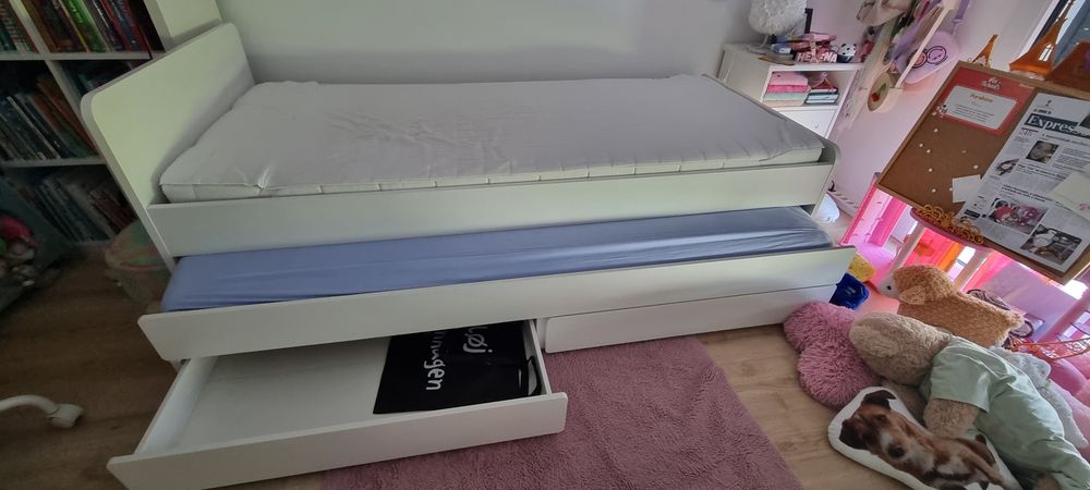 Cama gaveta individual Ikea + 1 colchão