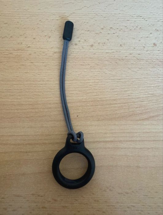 Etui plastikowe dla AirTag Apple marki Belkin