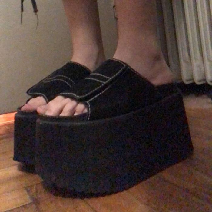 Потрясні босоніжки на платформі Bratz style Y2K