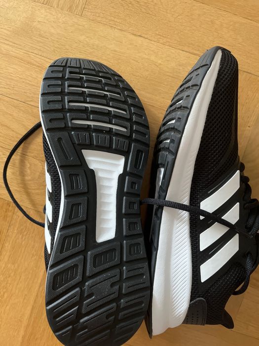 adidas Sneakersy Runfalcon 5 J  Czarne 40,5