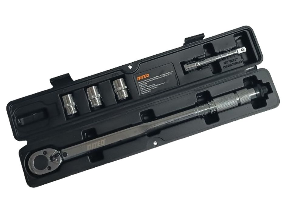 Klucz dynamometryczny z nasadkami NITEO 28-210Nm