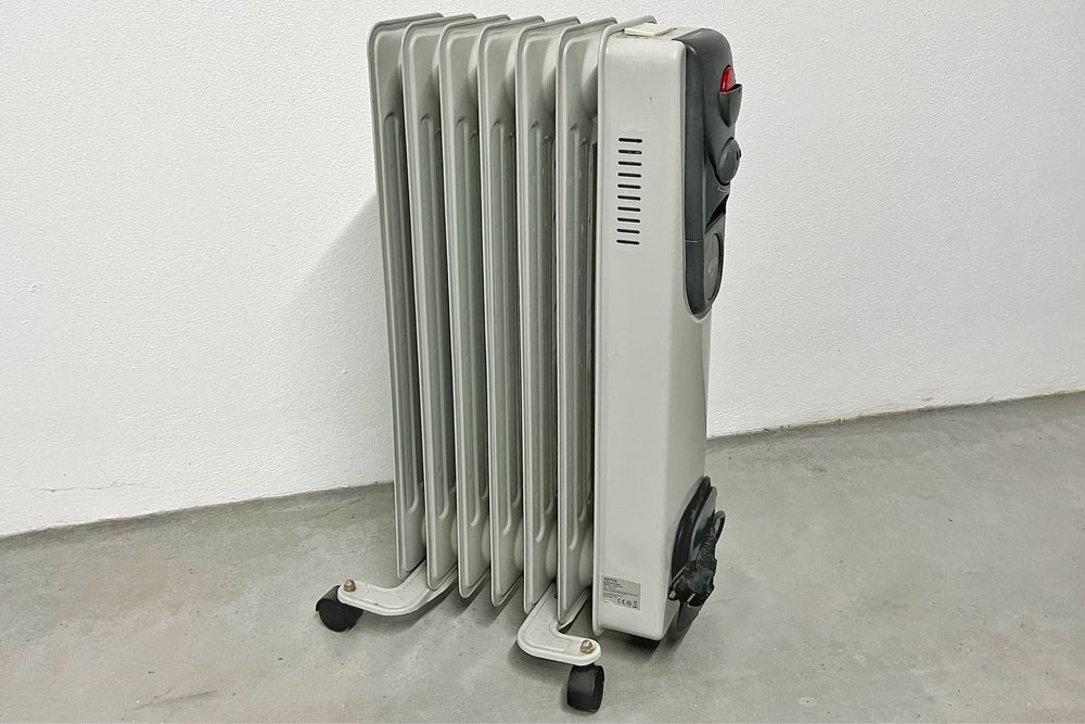 Radiador a Óleo Hoffen de 1500W COMO NOVO!