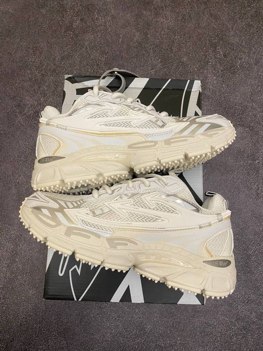 Off White Be Right Back White