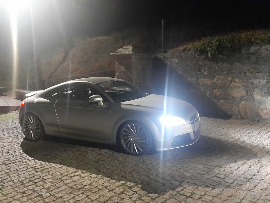 Farois xenon audiTTcoupê, audi TTS 100% funcionais.