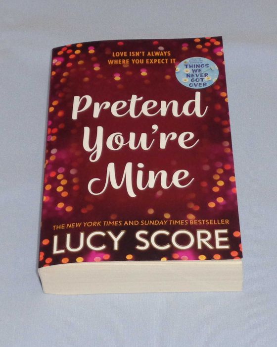 Pretend You'Re Mine de Lucy Score (NOVO)