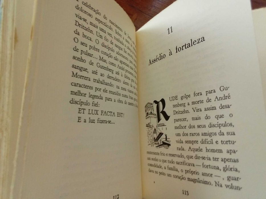 Adolfo Simões Müller - O exército imortal