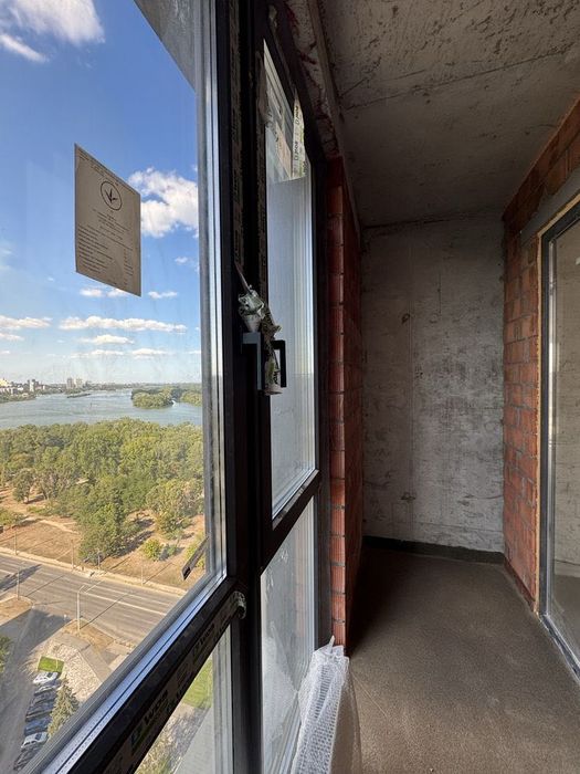 Продам квартиру ЖК Маршал 5-вікон