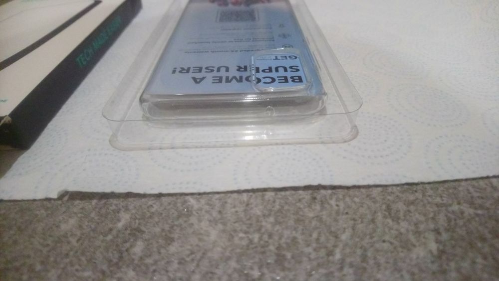 Plecki ESR do Samsung Galaxy S20 bezbarwny