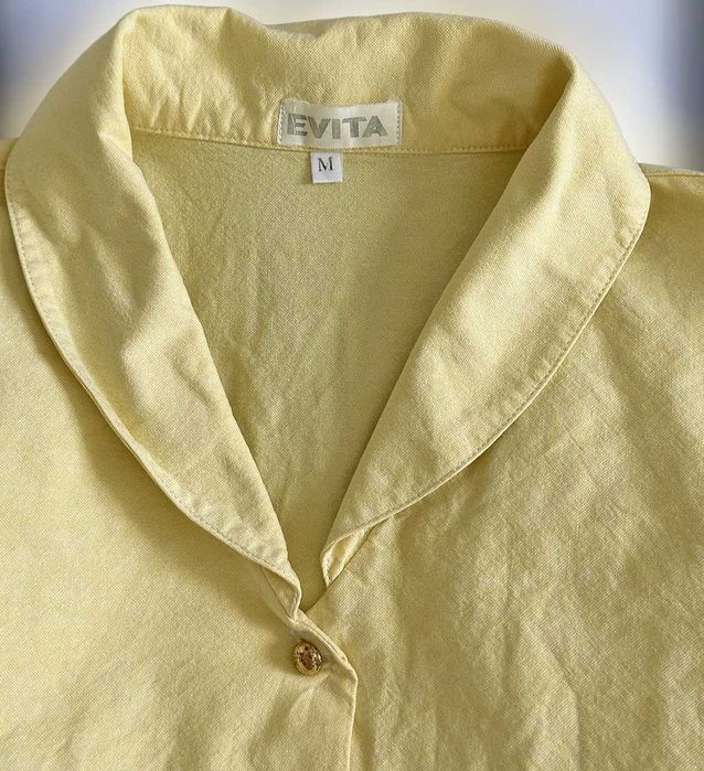 Blusa de Senhora Amarelo, como Nova