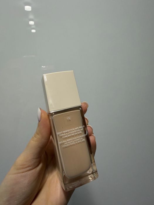 Тональний засіб Dior