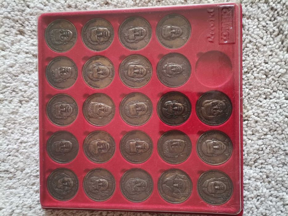 Medalhas jogadores Selecção Portuguesa 2002