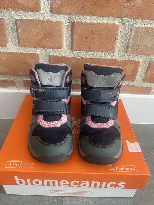 Черевики biomechanics  демісезон , євро зима  на дівчинку розмір 33