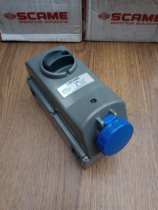 Gniazdo Natynkowe SCAME Ex 2D ADVANCE GRP 2P+E 16A 250V IP66